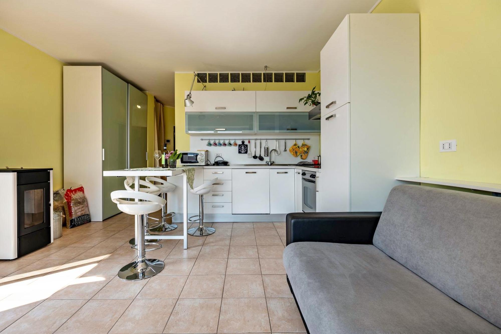 Casa Sara With Swimming Pool Leilighet Riva del Garda Eksteriør bilde